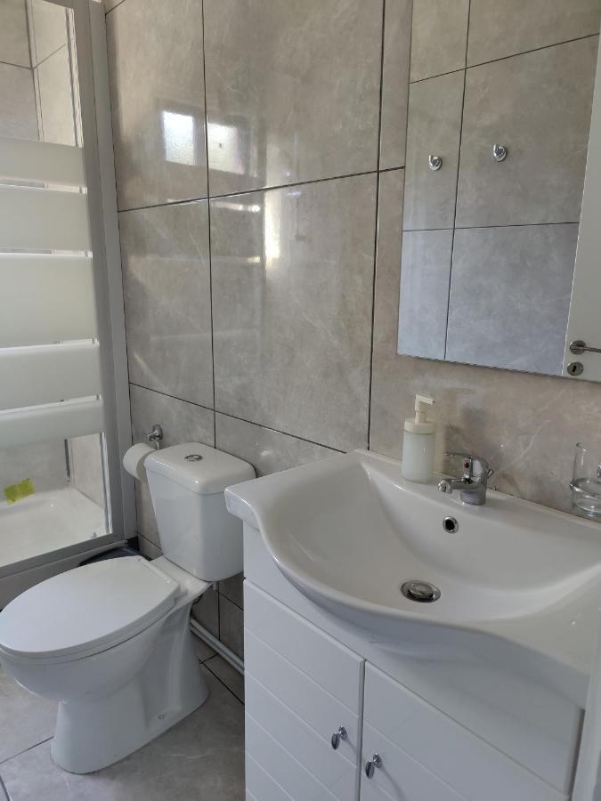 P.S.N. Platres Apartment Luaran gambar