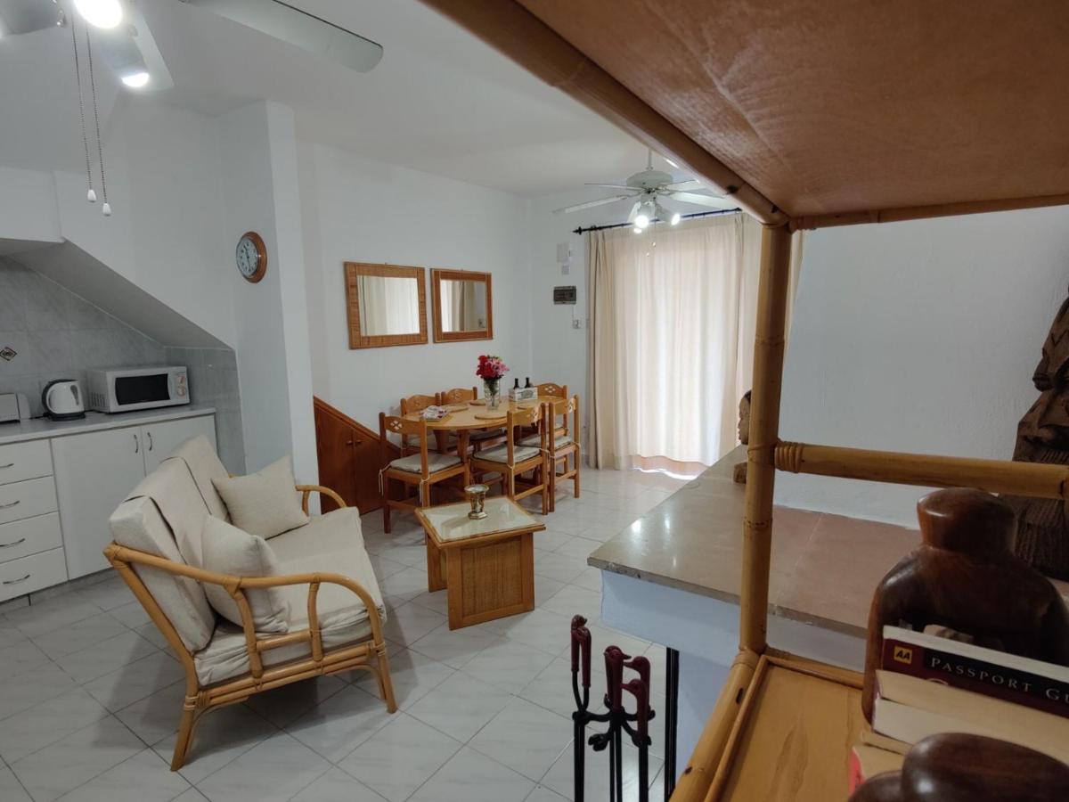 P.S.N. Platres Apartment Luaran gambar